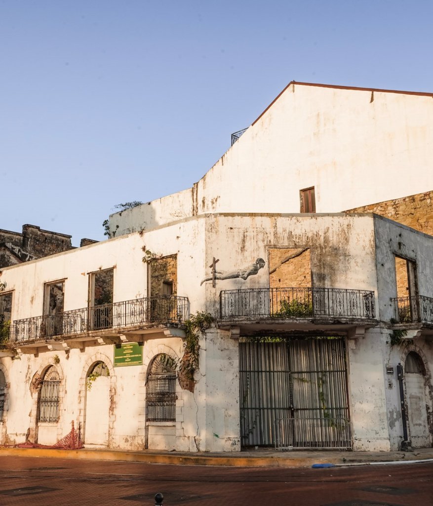 Is Panama Safe for Tourists? Solo Female Travel in Panama - Casca Viejo.