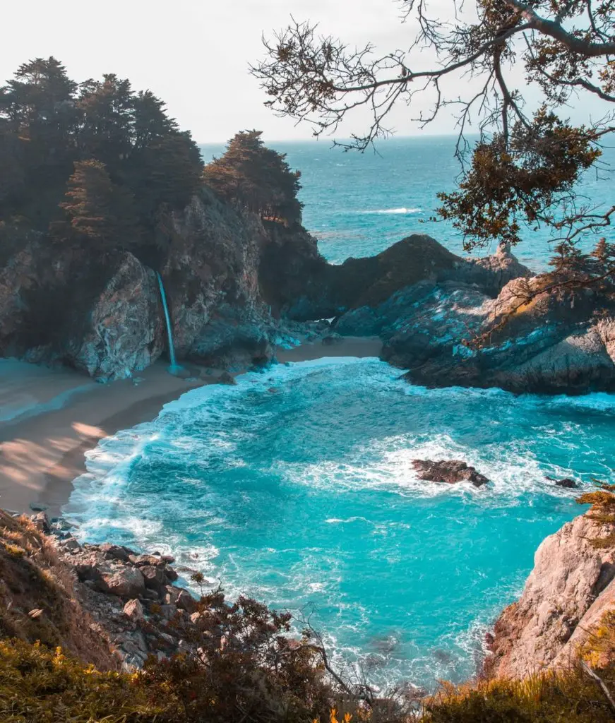 Big Sur, a must see spot on a Pacific Coast Highway Itinerary: 7 Days Road Trip.