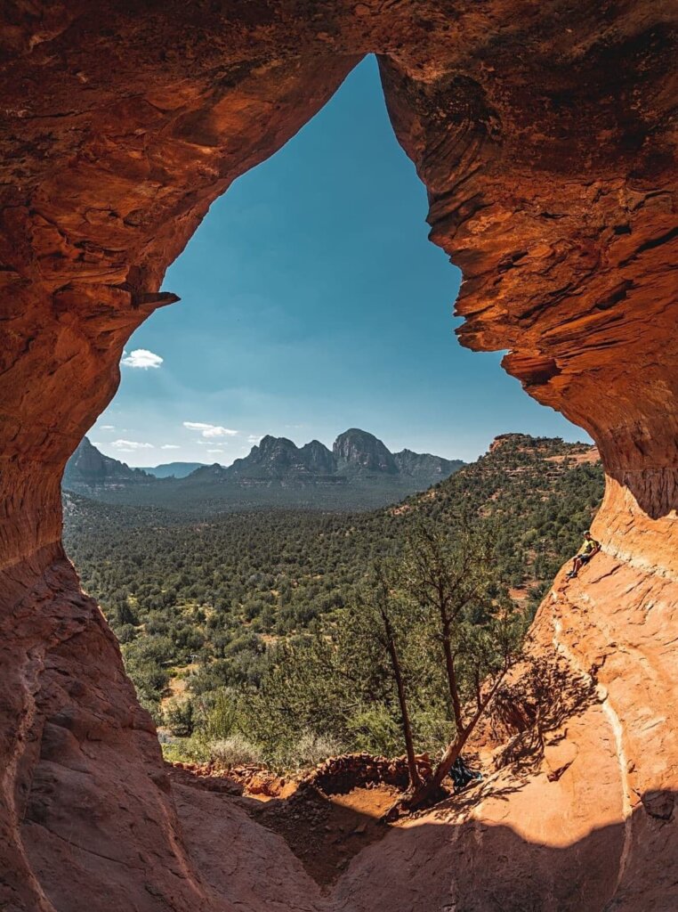 visit phoenix or sedona