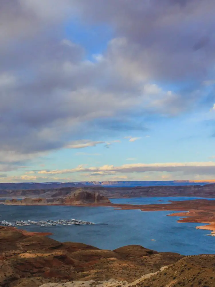 The beautiful lakes and hills of Glen Canyon, one of the best Arizona Bucket List Things To Do.