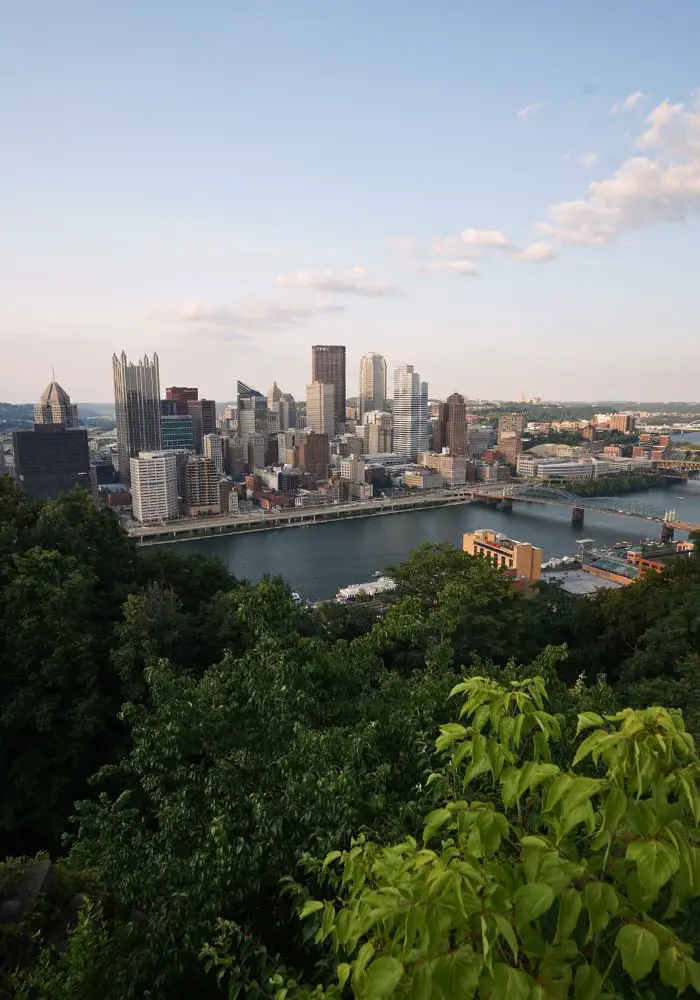 The view of the Pittsburgh skyline from Mount Washington, one of the best things to do in Pittsburgh, PA.