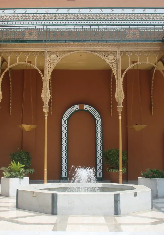 A hotel courtyard in Egypt with flowing fountains.
