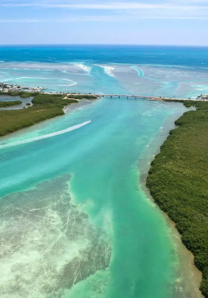 A bridge connecting the Florida Keys, one of the best islands close to Florida.