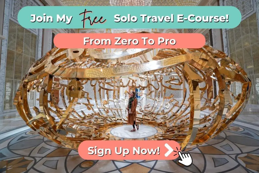 A graphic advertising the Zero to Pro Solo Travel e-ourse by This Rare Earth.